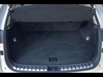 Photo 11 du bon plan LEXUS NX 300h 4WD Executive Euro6d-T occasion à 31990 €