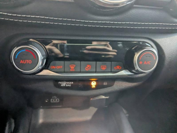 Photo 7 du bon plan NISSAN Juke 1.6 Hybrid 143ch Tekna 2023.5 occasion à 23900 €