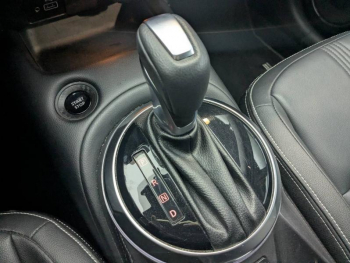 Photo 16 du bon plan NISSAN Juke 1.6 Hybrid 143ch Tekna 2023.5 occasion à 23900 €