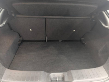 Photo 21 du bon plan NISSAN Juke 1.6 Hybrid 143ch Tekna 2023.5 occasion à 23900 €