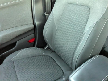 Photo 17 du bon plan FORD Puma 1.0 EcoBoost 125ch mHEV Titanium 6cv occasion à 13990 €