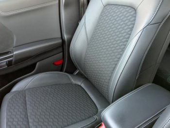 Photo 16 du bon plan FORD Puma 1.0 EcoBoost 125ch mHEV Titanium X 6cv occasion à 14990 €