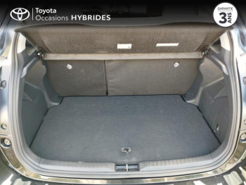 Photo 13 du bon plan TOYOTA Yaris 116h Design 5p MY22 occasion à 18980 €