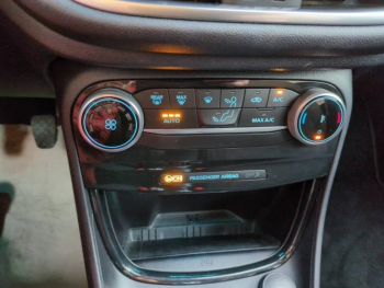 Photo 9 du bon plan FORD Puma 1.0 Flexifuel 125ch S&S mHEV Titanium occasion à 13750 €