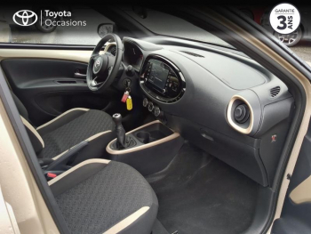 Photo 6 du bon plan TOYOTA Aygo X 1.0 VVT-i 72ch Design occasion à 14190 €