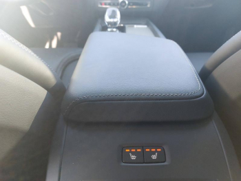 Photo 10 du bon plan VOLVO XC60 T6 Hybride Rechargeable 253 + 145ch Utra Style Chrome Geartronic 8 AWD occasion à 58490 €