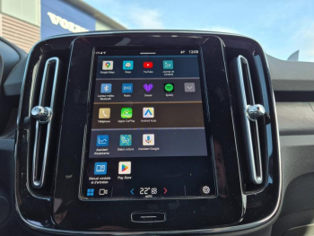 Photo 29 du bon plan VOLVO XC40 Recharge 231ch Start EDT occasion à 31890 €