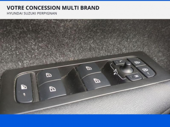 Photo 13 du bon plan VOLVO XC40 T5 Recharge 180 + 82ch R-Design DCT 7 occasion à 27890 €