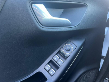 Photo 11 du bon plan FORD Puma 1.0 Flexifuel 125ch S&S mHEV Titanium occasion à 18490 €