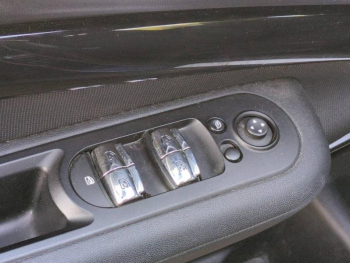 Photo 21 du bon plan MINI Clubman Cooper 136ch occasion à 10990 €