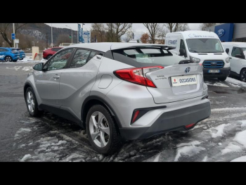Photo 7 du bon plan TOYOTA C-HR 122h Dynamic 2WD E-CVT occasion à 16990 €