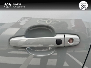 Photo 17 du bon plan TOYOTA Aygo X 1.0 VVT-i 72ch Design Pack Zen Radars occasion à 15990 €