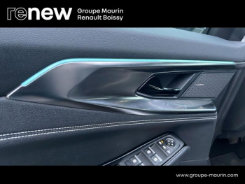 Photo 23 du bon plan RENAULT Austral 1.2 E-Tech full hybrid 200ch Iconic occasion à 25990 €