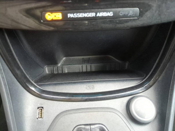 Photo 29 du bon plan FORD Puma 1.0 EcoBoost 125ch S&S mHEV ST-Line Vignale Powershift occasion à 18990 €