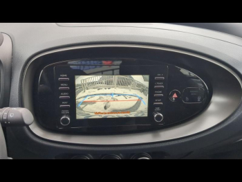 Photo 15 du bon plan TOYOTA Aygo X 1.0 VVT-i 72ch Dynamic occasion à 14490 €