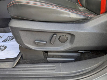 Photo 19 du bon plan FORD Ranger VUL 3.0 EcoBoost V6 292ch Stop&Start Double Cabine Raptor BVA10 occasion à 58490 €