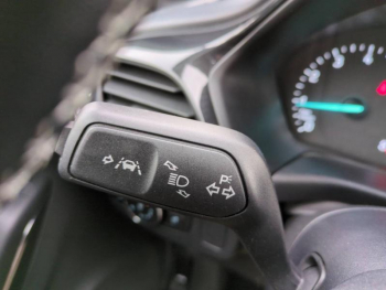 Photo 12 du bon plan FORD Puma 1.0 Flexifuel 125ch S&S mHEV Titanium occasion à 18500 €