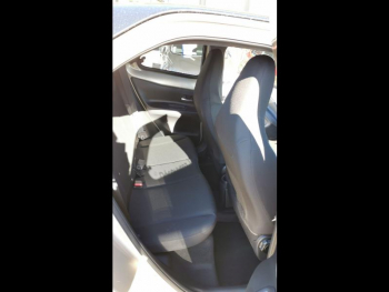 Photo 10 du bon plan TOYOTA Aygo X 1.0 VVT-i 72ch Design S-CVT occasion à 17390 €