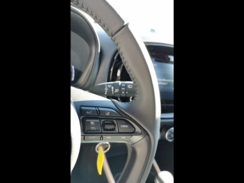 Photo 18 du bon plan TOYOTA Aygo X 1.0 VVT-i 72ch Design S-CVT occasion à 17390 €