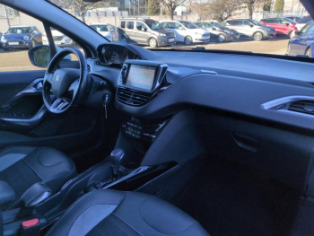 Photo 14 du bon plan PEUGEOT 2008 1.2 PureTech 110ch Allure S&S EAT6 occasion à 9990 €