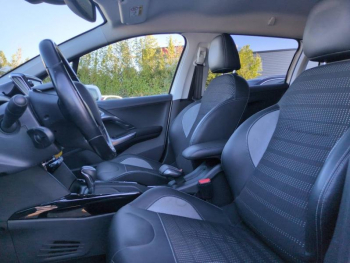 Photo 15 du bon plan PEUGEOT 2008 1.2 PureTech 110ch Allure S&S EAT6 occasion à 9990 €