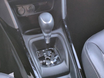 Photo 18 du bon plan PEUGEOT 2008 1.2 PureTech 110ch Allure S&S EAT6 occasion à 9990 €