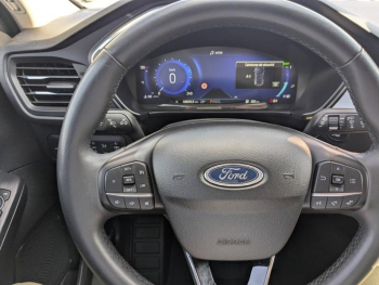 Photo 6 du bon plan FORD Kuga 2.5 Duratec 190ch FHEV E85 Titanium BVA occasion à 21990 €