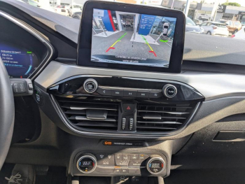 Photo 15 du bon plan FORD Kuga 2.5 Duratec 190ch FHEV E85 Titanium BVA occasion à 21990 €