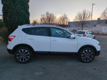 Photo 4 du bon plan NISSAN Qashqai 1.6 dCi 130ch FAP Stop&Start Connect Edition occasion à 8490 €