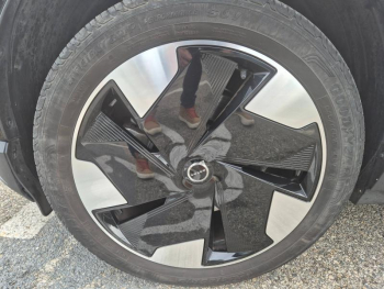 Photo 16 du bon plan VOLVO EX30 Single Extended Range 272ch Plus occasion à 29900 €