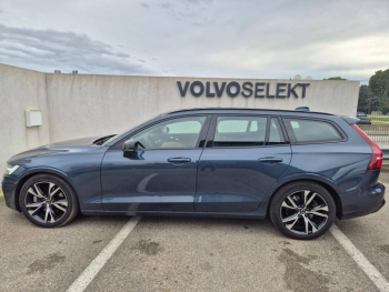 Photo 2 du bon plan VOLVO V60 B4 197ch Ultra Style Dark DCT 7 occasion à 44900 €