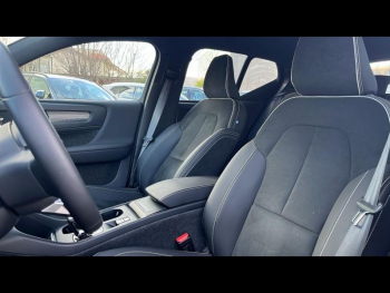 Photo 5 du bon plan VOLVO XC40 B3 163ch Start DCT 7 occasion à 30900 €