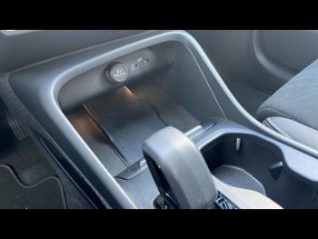 Photo 17 du bon plan VOLVO XC40 B3 163ch Start DCT 7 occasion à 30900 €