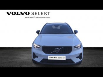 Photo 4 du bon plan VOLVO XC40 B3 163ch Ultra DCT 7 occasion à 47490 €