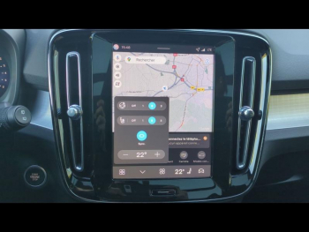 Photo 32 du bon plan VOLVO XC40 B3 163ch Ultra DCT 7 occasion à 47490 €