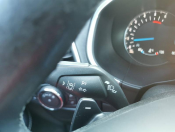 Photo 13 du bon plan FORD Edge 2.0 TDCi 210ch Vignale i-AWD Powershift occasion à 19990 €