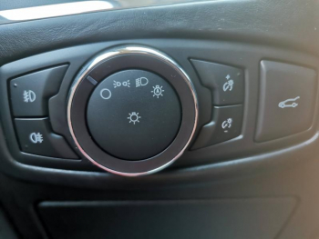 Photo 14 du bon plan FORD Edge 2.0 TDCi 210ch Vignale i-AWD Powershift occasion à 19990 €