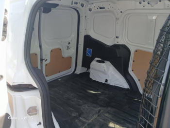 Photo 7 du bon plan FORD Transit Courier VUL 1.0E 100ch Stop&Start Trend occasion à 13990 €