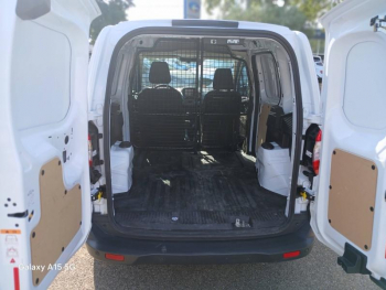 Photo 8 du bon plan FORD Transit Courier VUL 1.0E 100ch Stop&Start Trend occasion à 13990 €