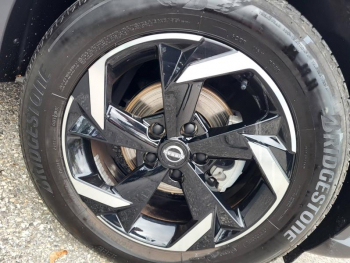 Photo 7 du bon plan NISSAN Juke 1.6 Hybrid 143ch N-Connecta 2023 occasion à 21990 €