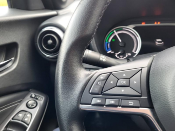 Photo 15 du bon plan NISSAN Juke 1.6 Hybrid 143ch N-Connecta 2023 occasion à 21990 €