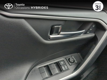Photo 21 du bon plan TOYOTA RAV4 2.5 Hybride Rechargeable 306ch Collection AWD-i MY25 occasion à 55990 €