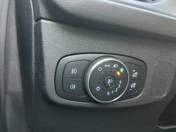 Photo 19 du bon plan FORD Focus 1.0 EcoBoost mHEV 155ch ST-Line X occasion à 21990 €