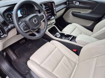 Photo 5 du bon plan VOLVO XC40 T4 Recharge 129 + 82ch Plus DCT 7 occasion à 34890 €