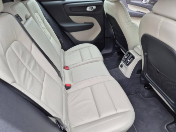 Photo 16 du bon plan VOLVO XC40 T4 Recharge 129 + 82ch Plus DCT 7 occasion à 34890 €