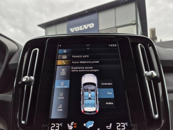 Photo 24 du bon plan VOLVO XC40 T4 Recharge 129 + 82ch Plus DCT 7 occasion à 34890 €