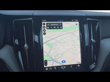 Photo 13 du bon plan VOLVO XC60 T6 Hybride Rechargeable 253 + 145ch Ultra Style Dark Geartronic 8 AWD occasion à 59900 €