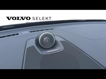 Photo 18 du bon plan VOLVO XC60 T6 Hybride Rechargeable 253 + 145ch Ultra Style Dark Geartronic 8 AWD occasion à 59900 €