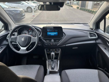 Photo 11 du bon plan SUZUKI SX4 S-Cross 1.4 Boosterjet Hybrid 129ch PrivilÃ¨ge Auto occasion à 19990 €