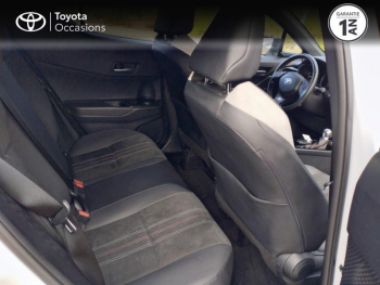 Photo 17 du bon plan TOYOTA C-HR 184h GR-Sport 2WD E-CVT MY22 occasion à 25990 €